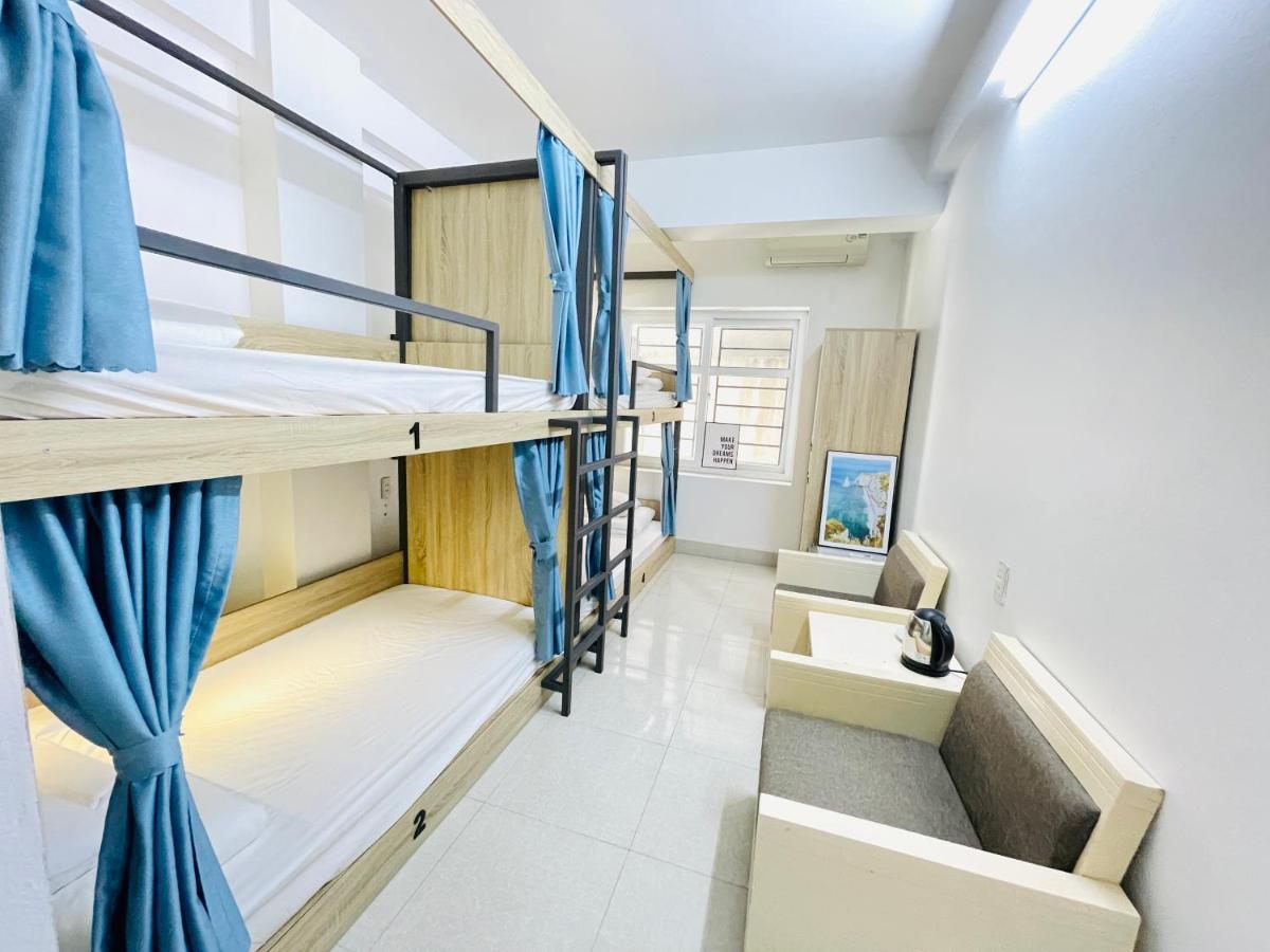 The Light Hostel Ha Long Buitenkant foto