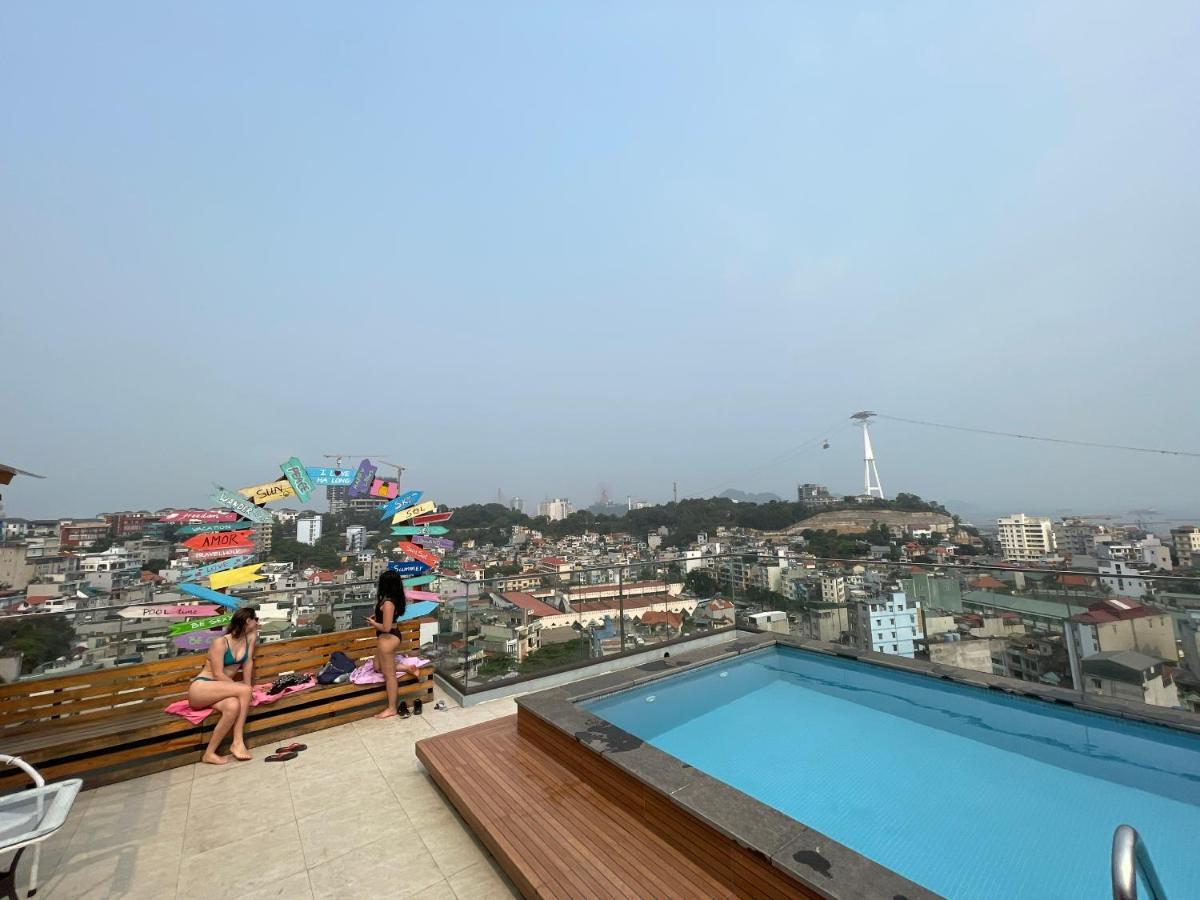 The Light Hostel Ha Long Buitenkant foto